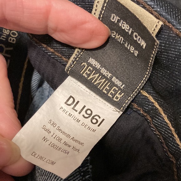 DL1961 Jennifer Jeans Size 29 Like New - Picture 10 of 10